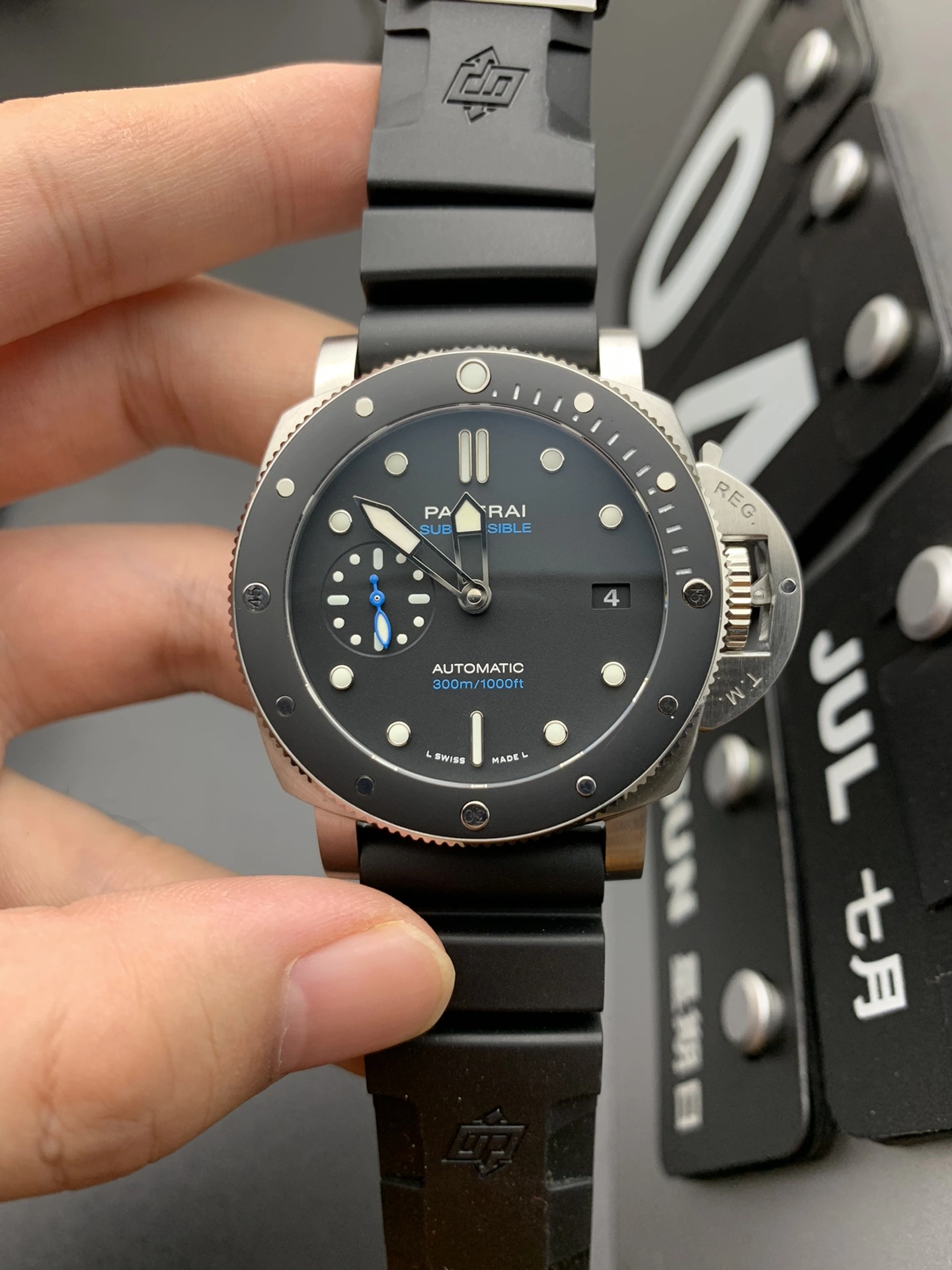 Sophisticated CBD Factory Panerai Submersible 42mm Black Ceramic Bezel PAM00683 1:1 Super Clone – DDP.900 Movement 400